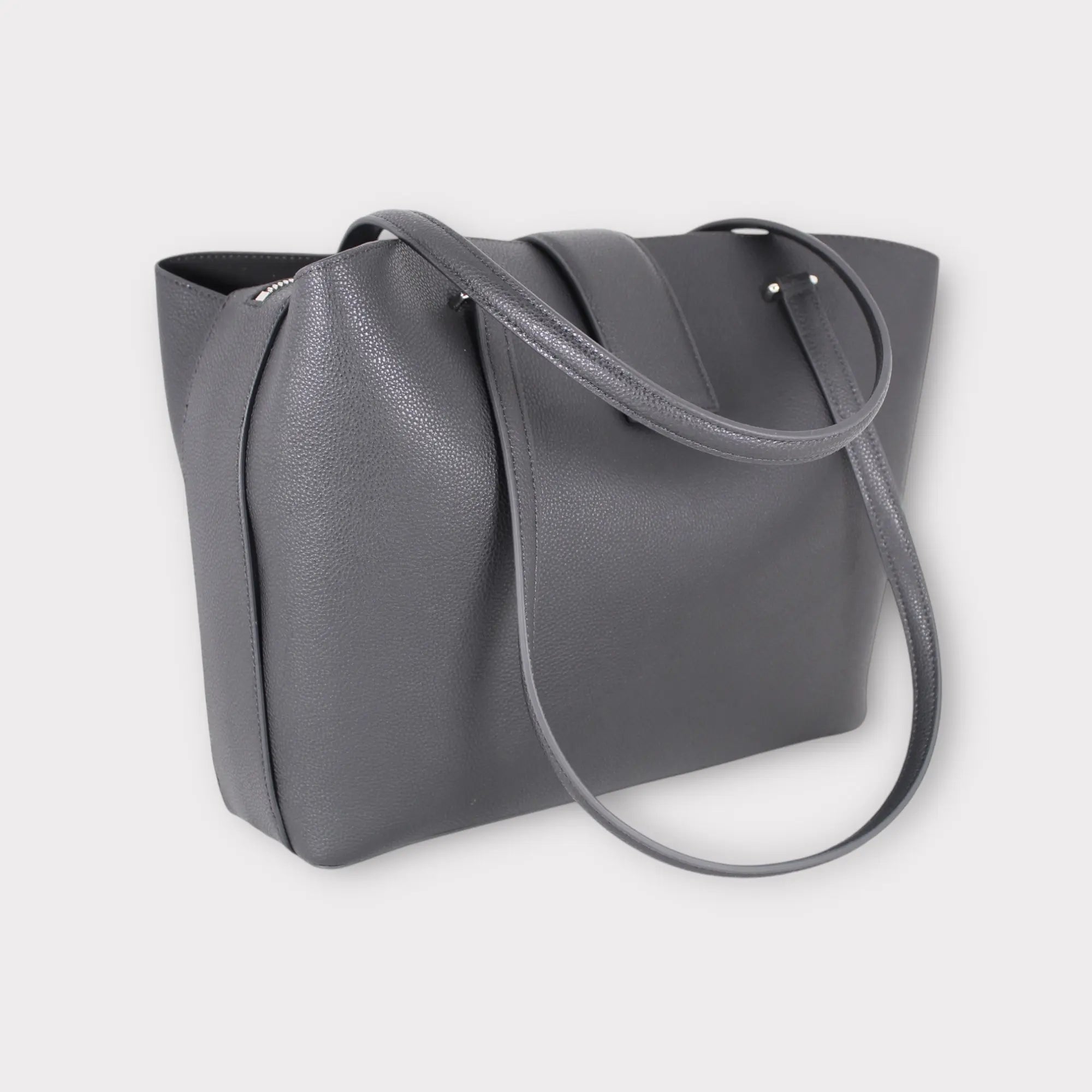 Beverly Shopper