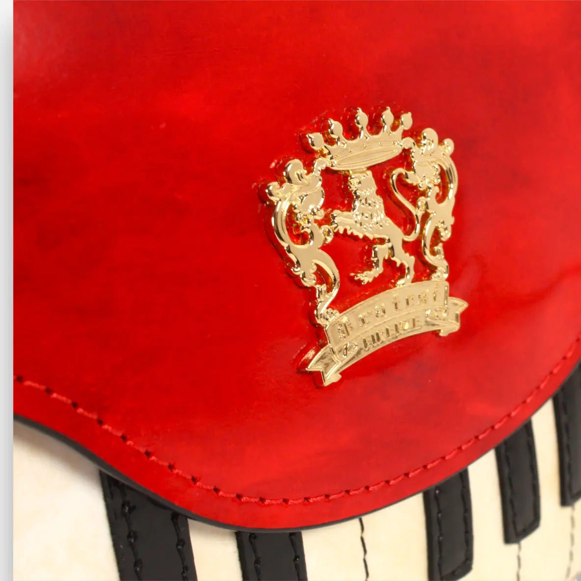 Pianola Crossbody Bag kirschrot